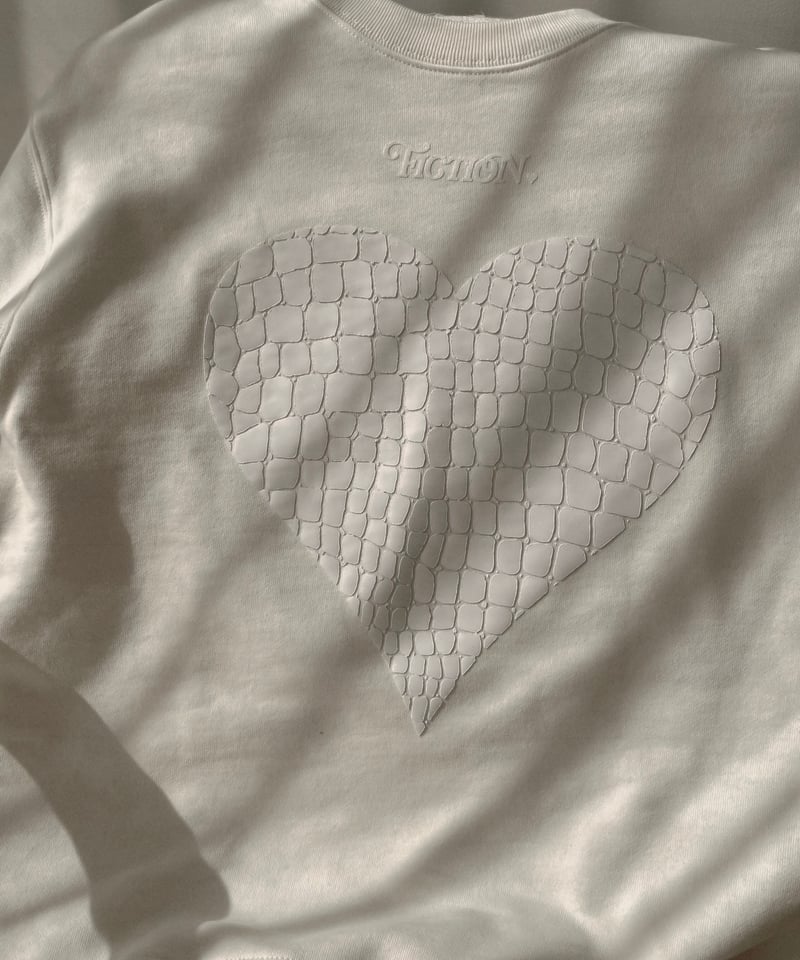 クロコハートスウェットトップ / Croco Heart Sweat Top | FICTIO