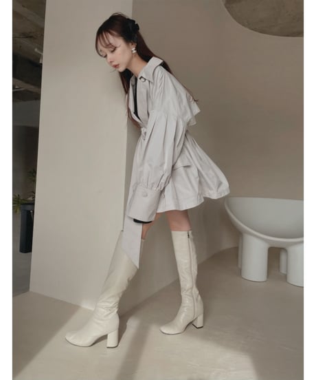 ボリュームスリーブトレンチコート / Volume Sleeve Trench Coat