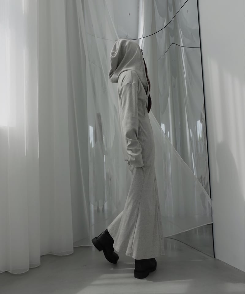 【訳アリ）UNDERCOVER 20ss キャットプリント　ロングワンピース SLY | FRONT BUTTON LACE 2P ロングワンピース (ワンピース