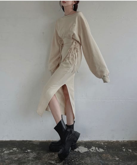 バックスリットロンTワンピ /Back Slit Long Sleeve T One-Piece