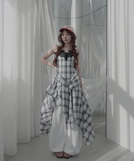 【White】レイヤードチェックワンピース / Layered Check Dress