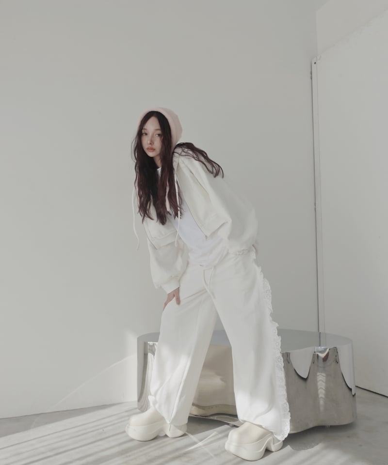 FICTION TOKYO フリルスウェットパンツ グレー FICTION TOKYO フリルスウェットパンツ グレー フリルスウェット