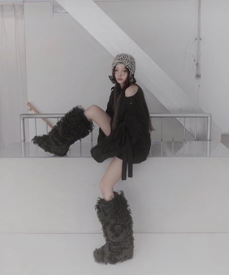 ハンドニッティングケーブルリボンニット/Hand-knitted Cable Ribbon Knit
