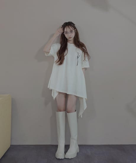 CATEGORY TOPS | FICTION TOKYO OFFICIAL SHOP