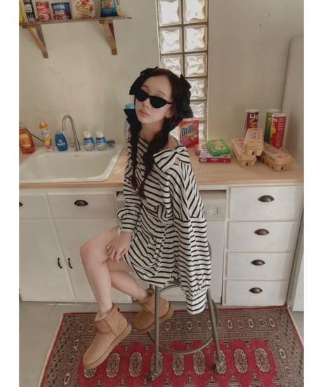 ショルダーリボンボーダーチュニックワンピース / Shoulder Ribbon Stripes Tunic One-Piece