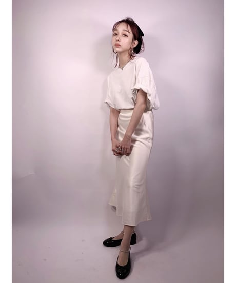 Emboss Flare Skirt　型押しフレアスカート