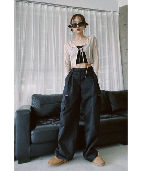 サイドカットタックパンツ / Side Cut Tack Bottoms