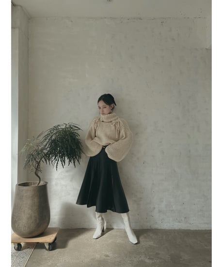 ジップオープンフェイクレザースカート / Zip Open FakeLeather Skirt