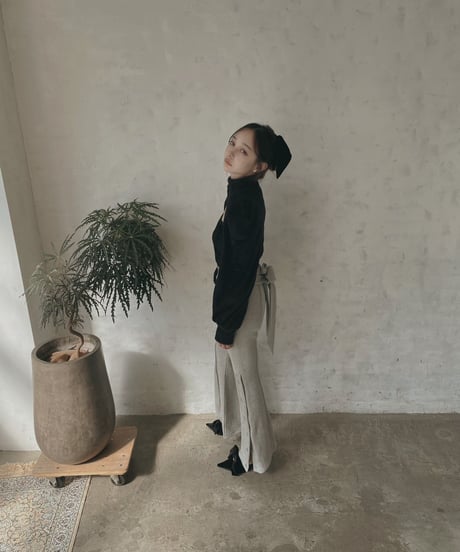 バックリボンサイドスリットフレアパンツ / Back Ribbon Side Slit Flare Pants