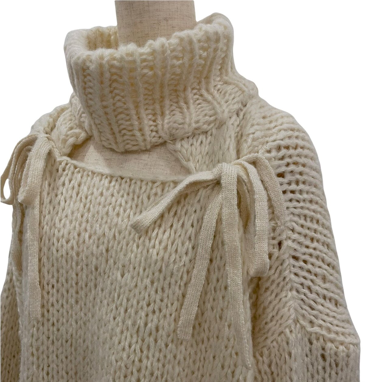 ハンドニッティングリボントップ / Hand Knitting Ribbon Top