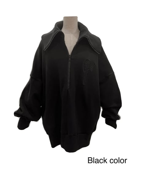 ハーフジップアップロゴ刺繍ビッグスウェット/ Half Zip-up Logo Embroidery Big  Sweat