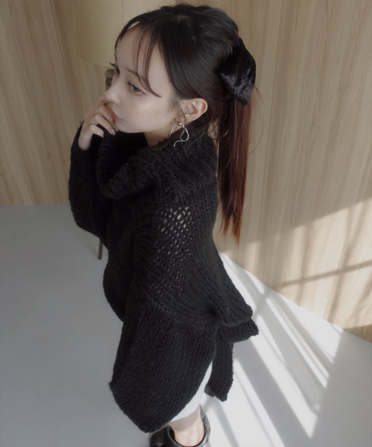 バックリボンローゲージニット /Back Ribbon Low Gauge Knit | FI