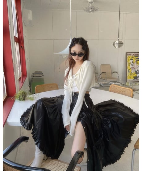 フリルヘムクロップドリボンニットカーディガン / Frill Hem Cropped Ribbon Knit Cardigan