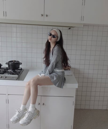 【LightGray】レイヤードフードトップス / Layered Hood Top
