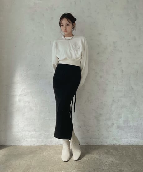ベルトスリットニットスカート / Belted Slit Knit Skirt