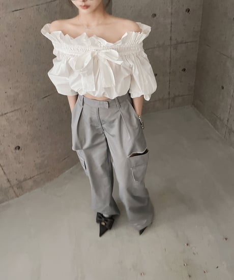 サイドカットタックパンツ / Side Cut Tack Bottoms