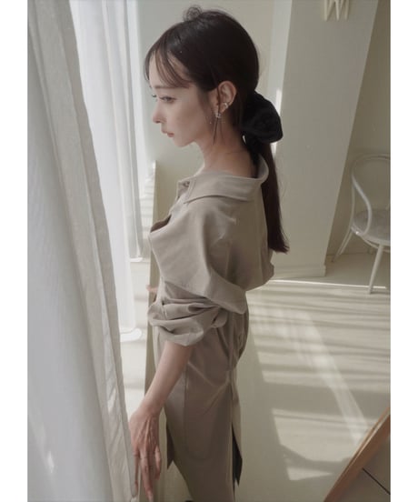 バックオープンシャツドレス / Back Open Shirts Dress