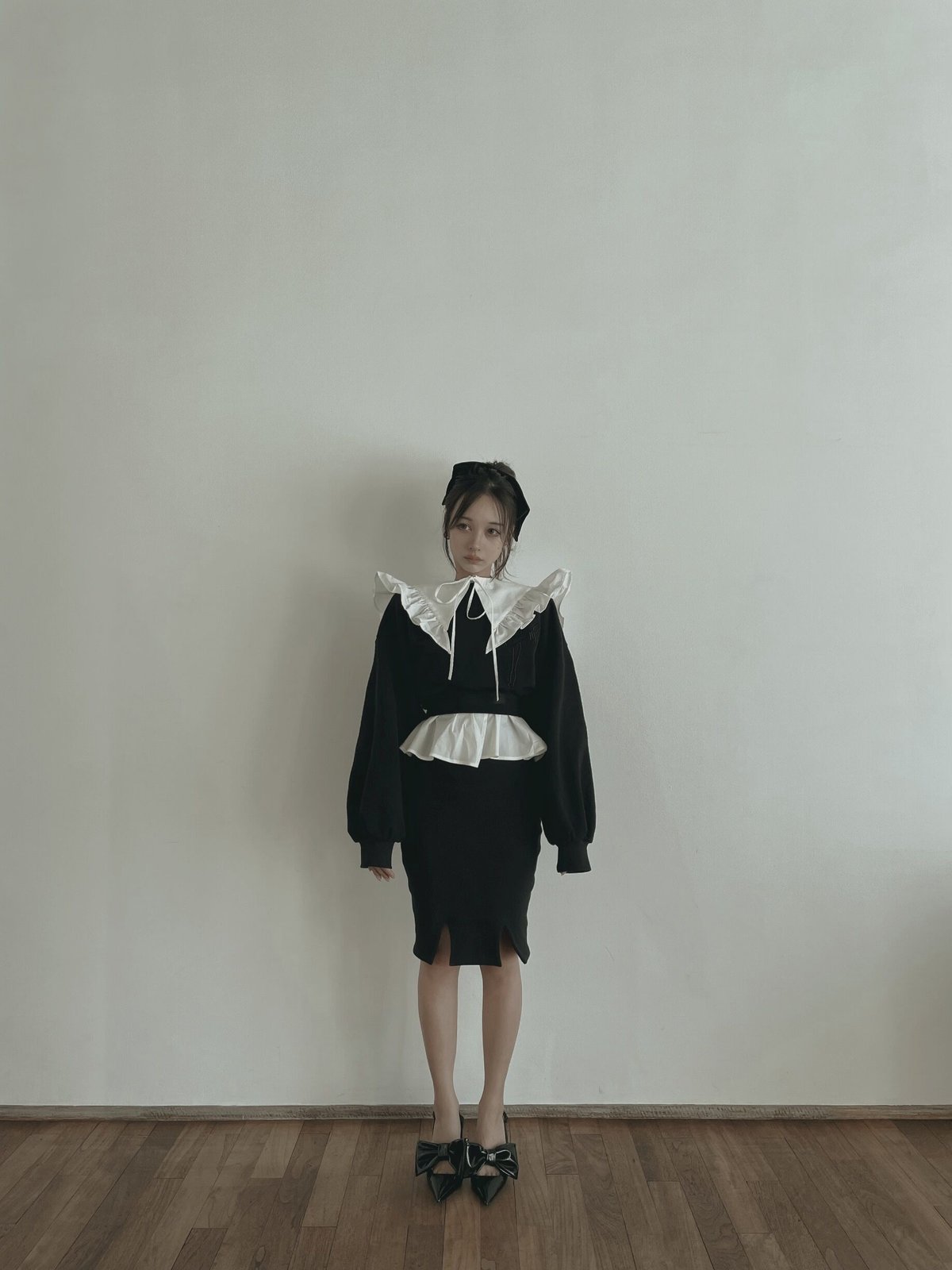 ❤️23新作 新品♡ SelfPortrait 黒ドットスリットスカート♡　617 フロントスリットスカート / Front Slit Skirt | FICTION TOKYO