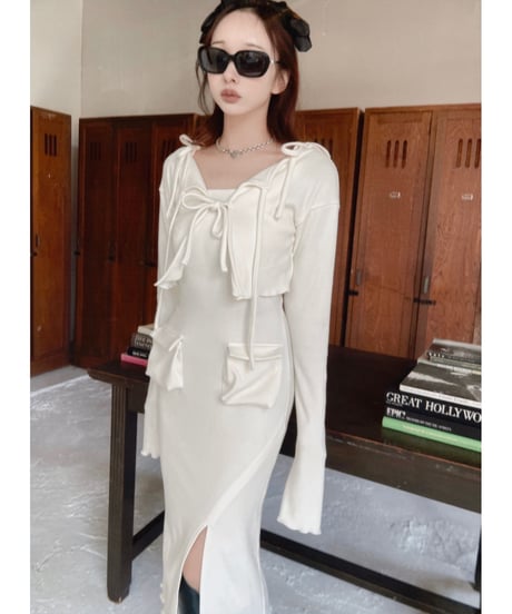 フリルヘムクロップドリボンニットカーディガン / Frill Hem Cropped Ribbon Knit Cardigan
