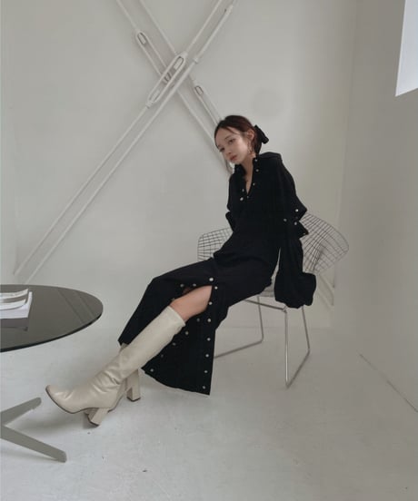 スナップスリットワンピース / Metal Snaps Slit One-Piece