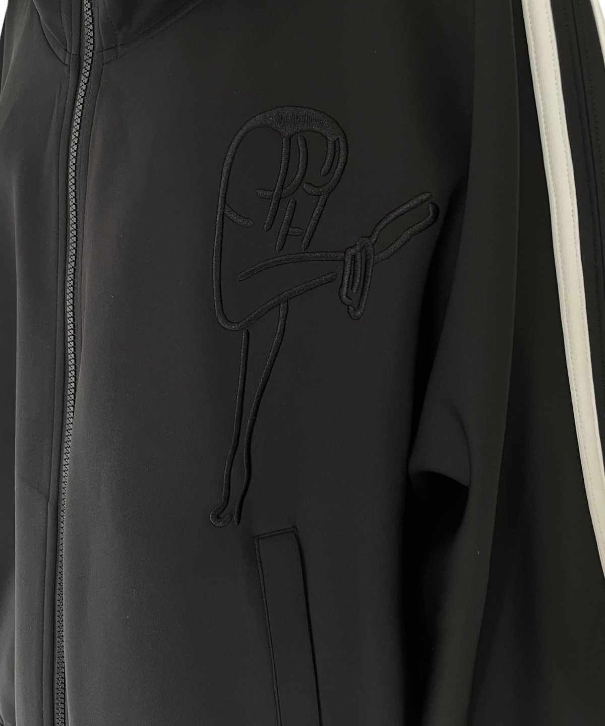ロゴフルジップラインフーディー /Logo Full-Zip Line Hoodie ロゴフルジップラインフーディー /Logo Full-Zip Line Hoodie