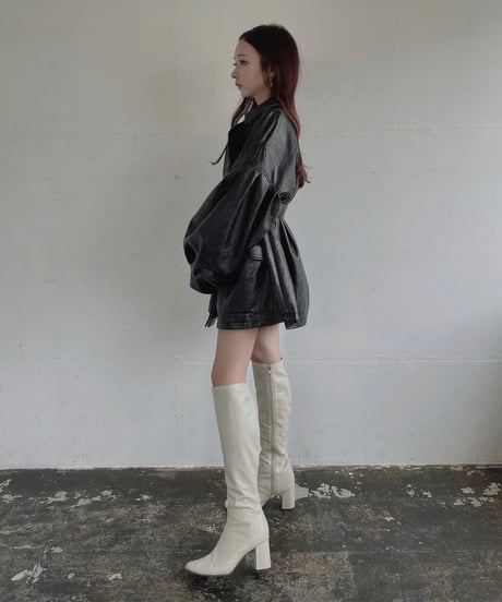 ボリュームスリーブエナメルジャケット / Volume Sleeves Enamel Jacket