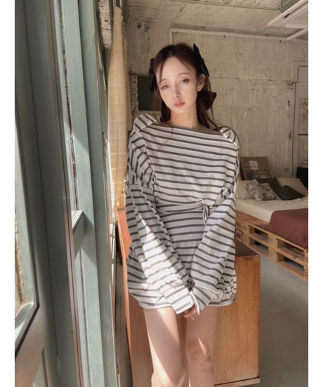 ショルダーリボンボーダーチュニックワンピース / Shoulder Ribbon Stripes Tunic One-Piece