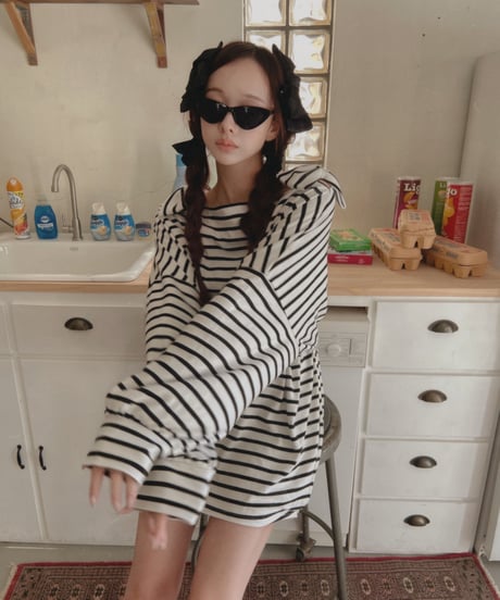 ショルダーリボンボーダーチュニックワンピース / Shoulder Ribbon Stripes Tunic One-Piece