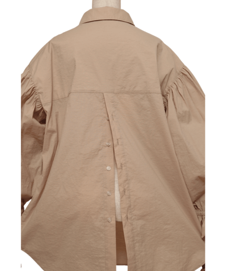 Back Button Shirts　バックボタンシャツ