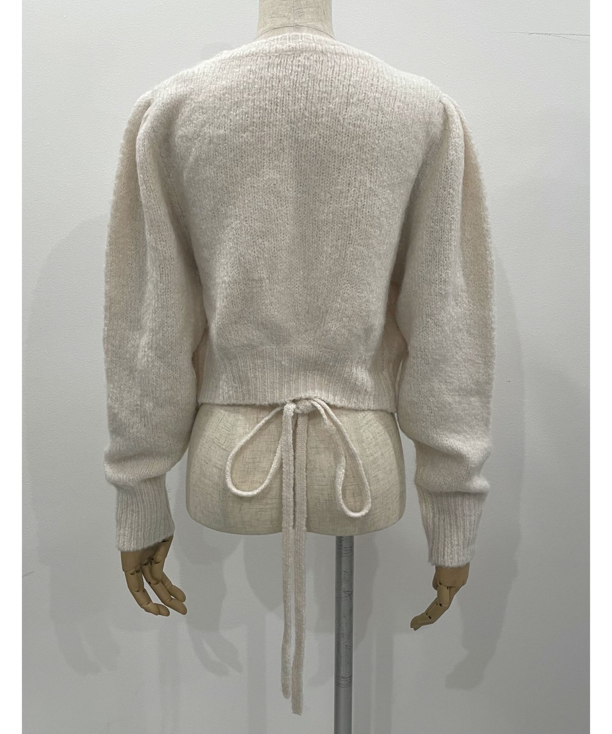 フロントクロスニットカーディガン / Front Cross Knit Cardigan |