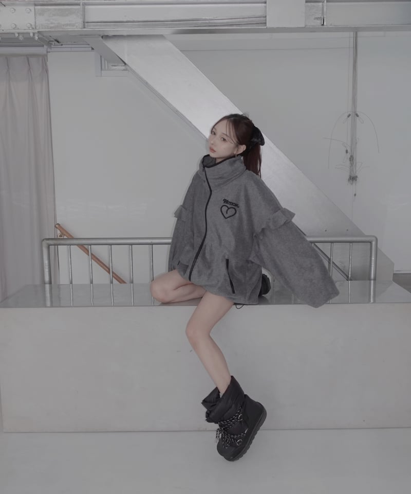 Gray】ダブルジップフリルフリース /Double Zip Frill Fleece |