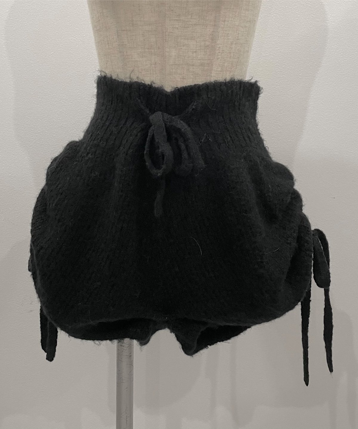 サイドリボンニットショートパンツ / Side Ribbon Knit Short Pants