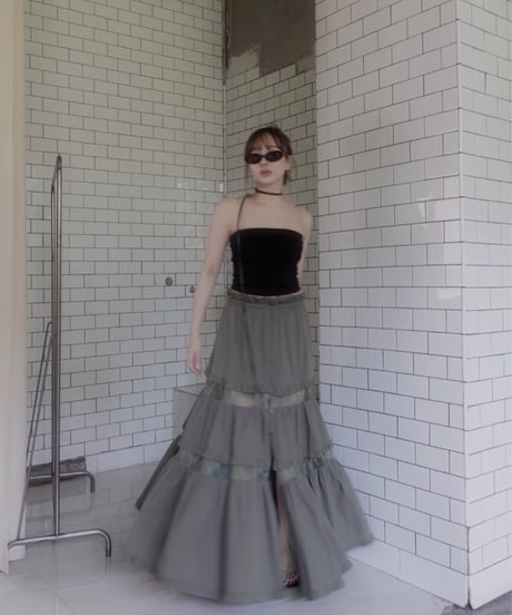 ［Moss Grey］フロントオープンレースティアードスカート / Front Open Lace Tiered Skirt