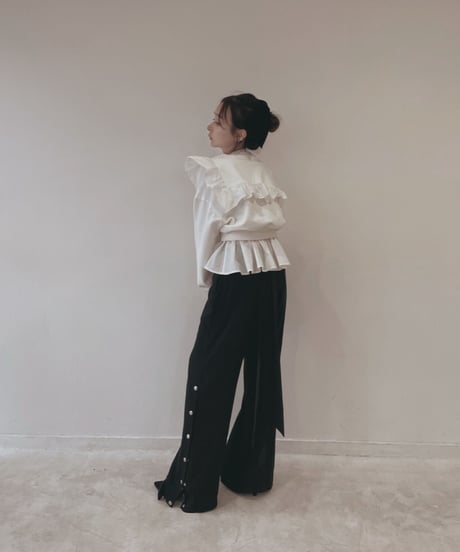 フリルビッグ襟ブラウス /   Fril Big Collar Blouse