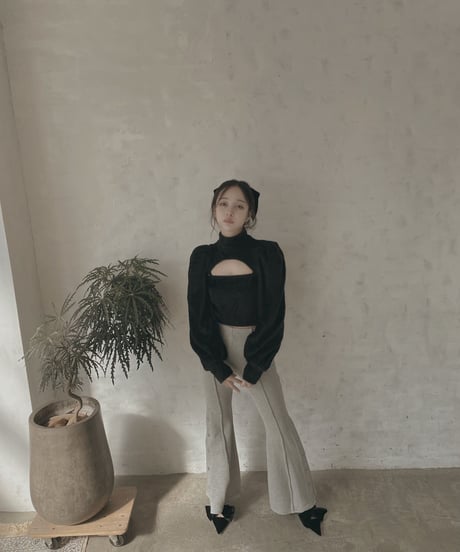 バックリボンサイドスリットフレアパンツ / Back Ribbon Side Slit Flare Pants