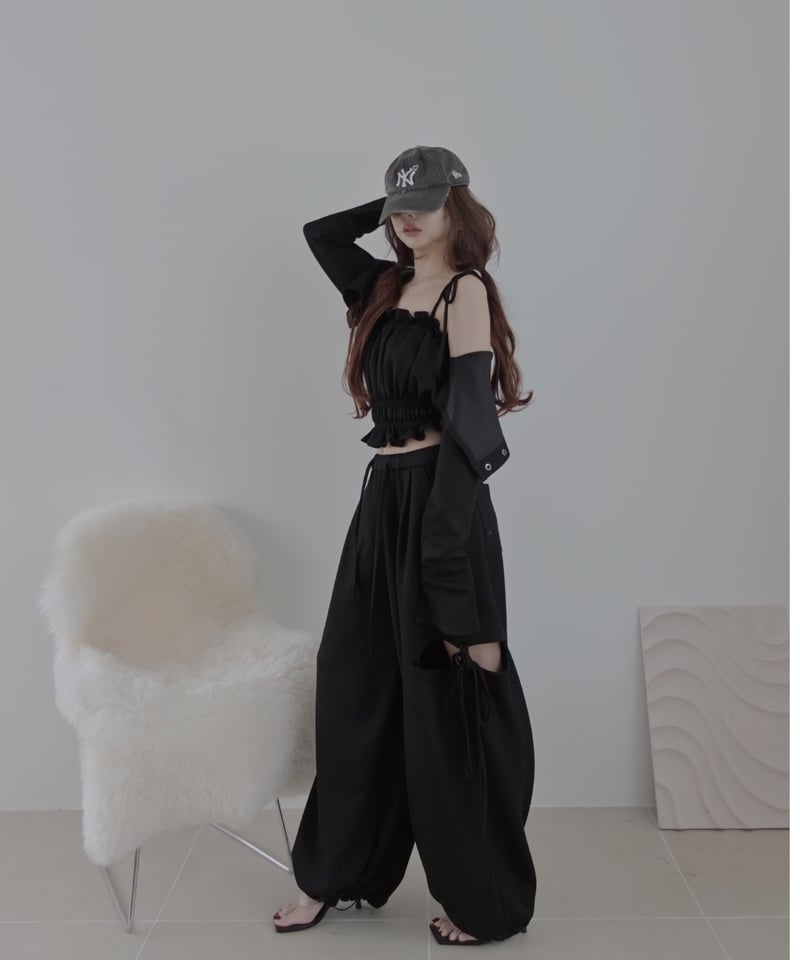 トップス2点セット】キャミソール＋フーディ | FICTION TOKYO OFFICIAL