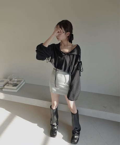 レースアップクロップドフーディ /Race-up Cropped Hoodie