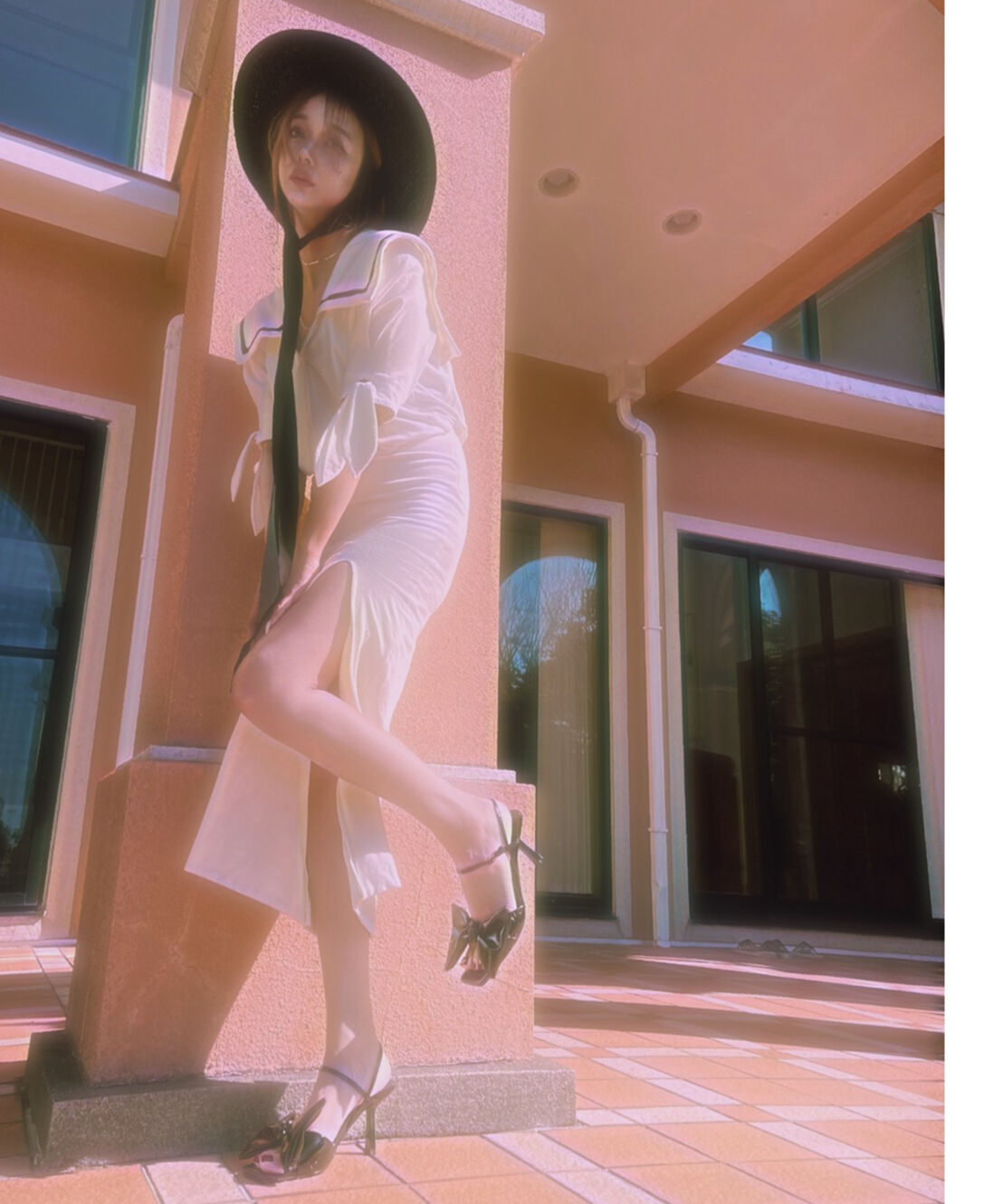 FICTION TOKYO セーラーカラースリットワンピース 中村里砂 FICTION TOKYO セーラーカラースリットワンピース 中村里砂 fit