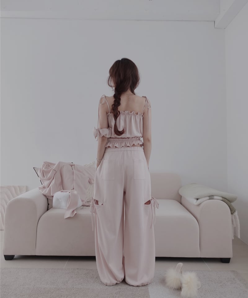 【新品未使用】2way サイドカットタックパンツ（リボンシュシュ付き） 2wayサイドカットタックパンツ（＋リボンシュシュ）/2way Side Cut