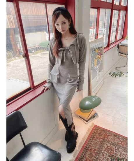 2サイドポケット バックオープンスリットニットワンピース / 2Pockets Back Open Slit Knit One-Piece