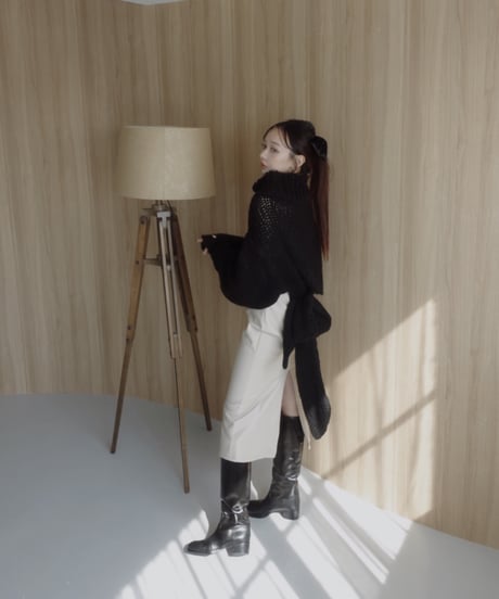 バックリボンローゲージニット /Back Ribbon Low Gauge Knit
