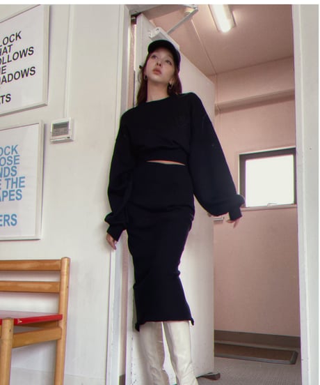 バックリボンクロップドトップ /Back Ribbon Cropped Top