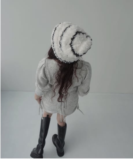 フロントクロスニットカーディガン / Front Cross Knit Cardigan