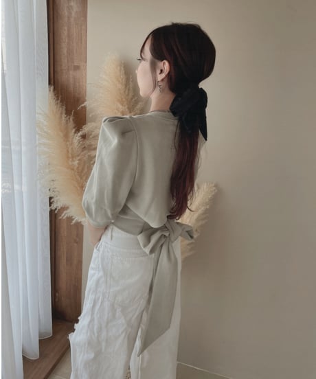 バックリボントップス / Back Ribbon Tops