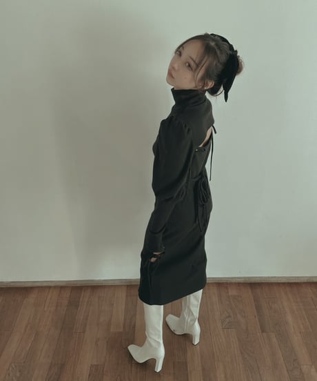 ボリュームスリーブセパレートフレアワンピース / Volume Sleeve Separate Flare One-Piece