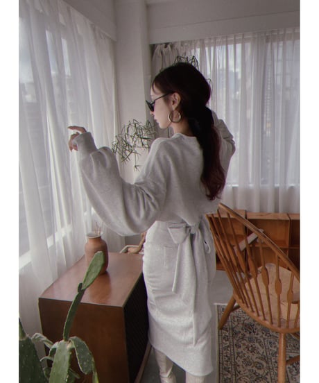 バックリボンクロップドトップ /Back Ribbon Cropped Top