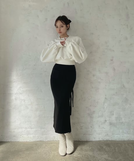 ベルトスリットニットスカート / Belted Slit Knit Skirt