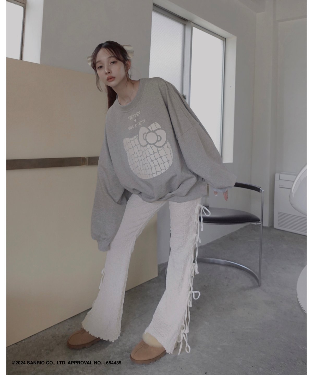 Gray】♡ Croco Kitty ♡ ボリュームスリーブスウェットトップ / ♡Croc