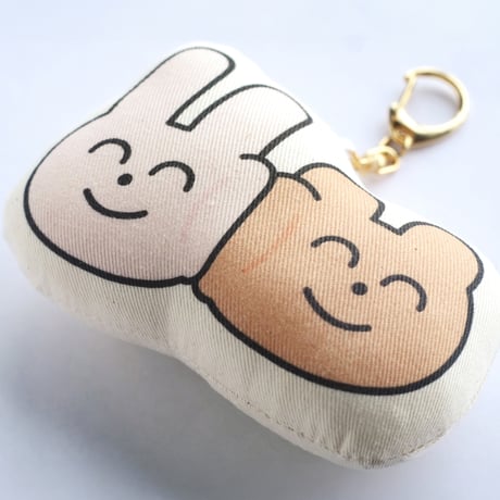 うさぎとくまのクッションキーホルダー