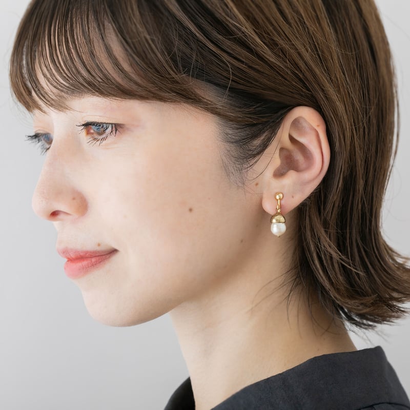 【LES CLEIAS】エイドリアンのイヤリング イヤリング】IAE107:ナッツパールイヤリング | Pisceans
